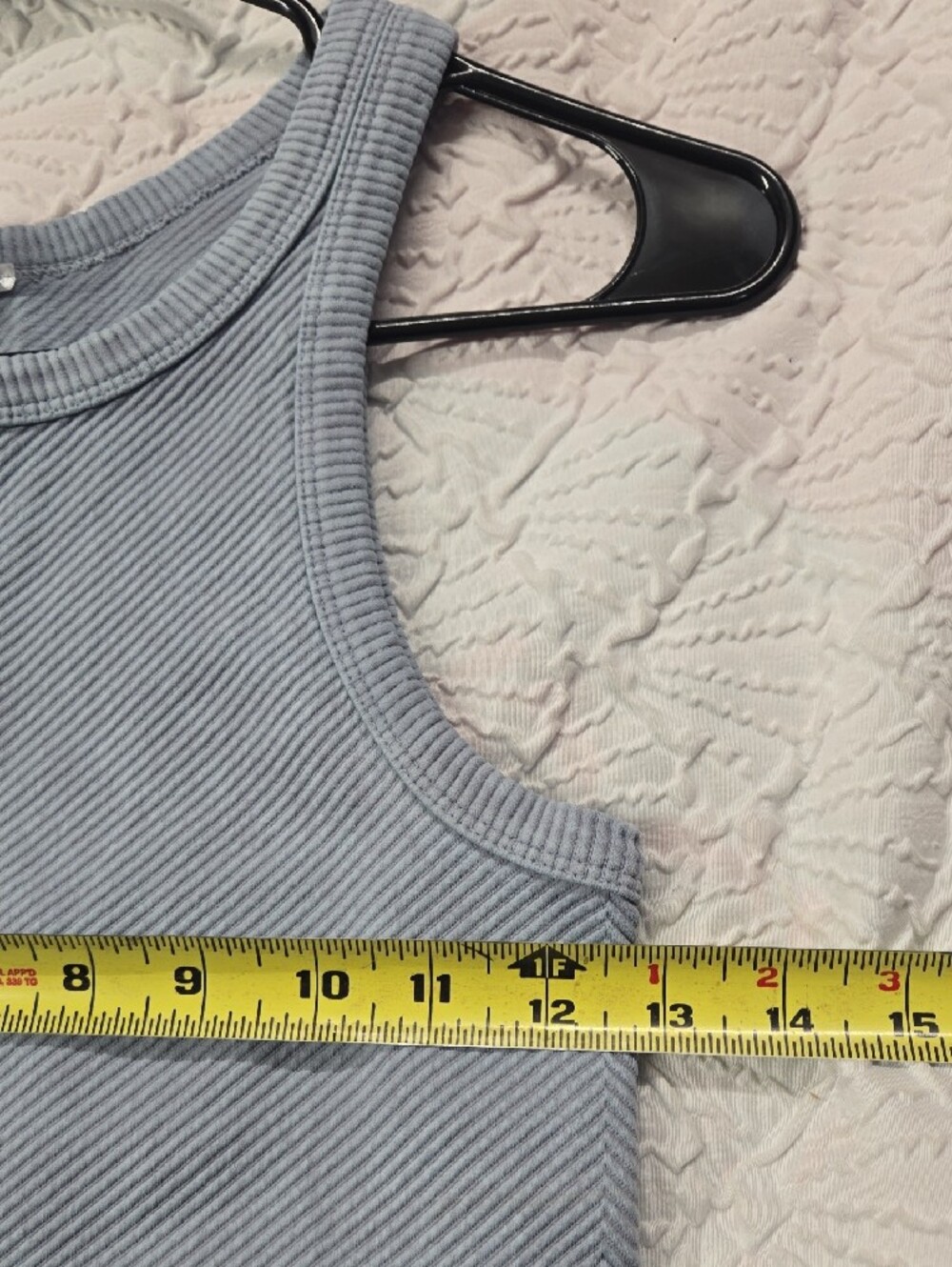 Nikibiki Light Gray Ribbed Racerback Crop Top - Picture 4 of 5